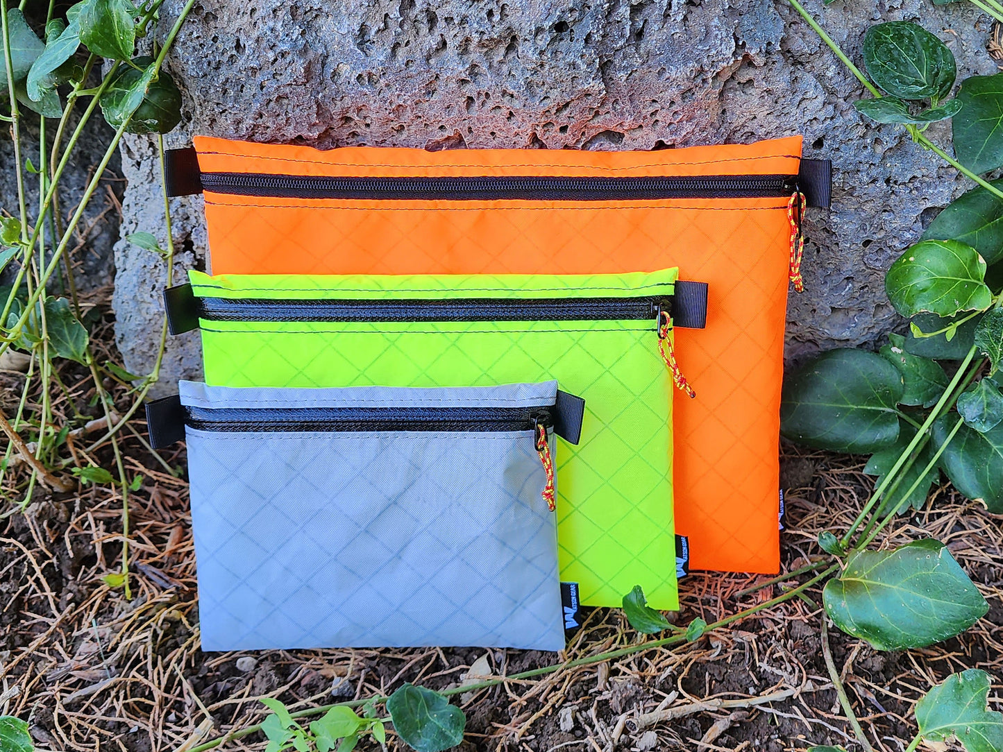 Flat Zipper Pouch made from ECOPAK EPX200 and EPLX200