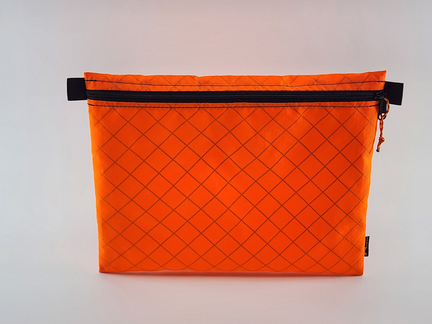 Flat Zipper Pouch made from ECOPAK EPX200 and EPLX200