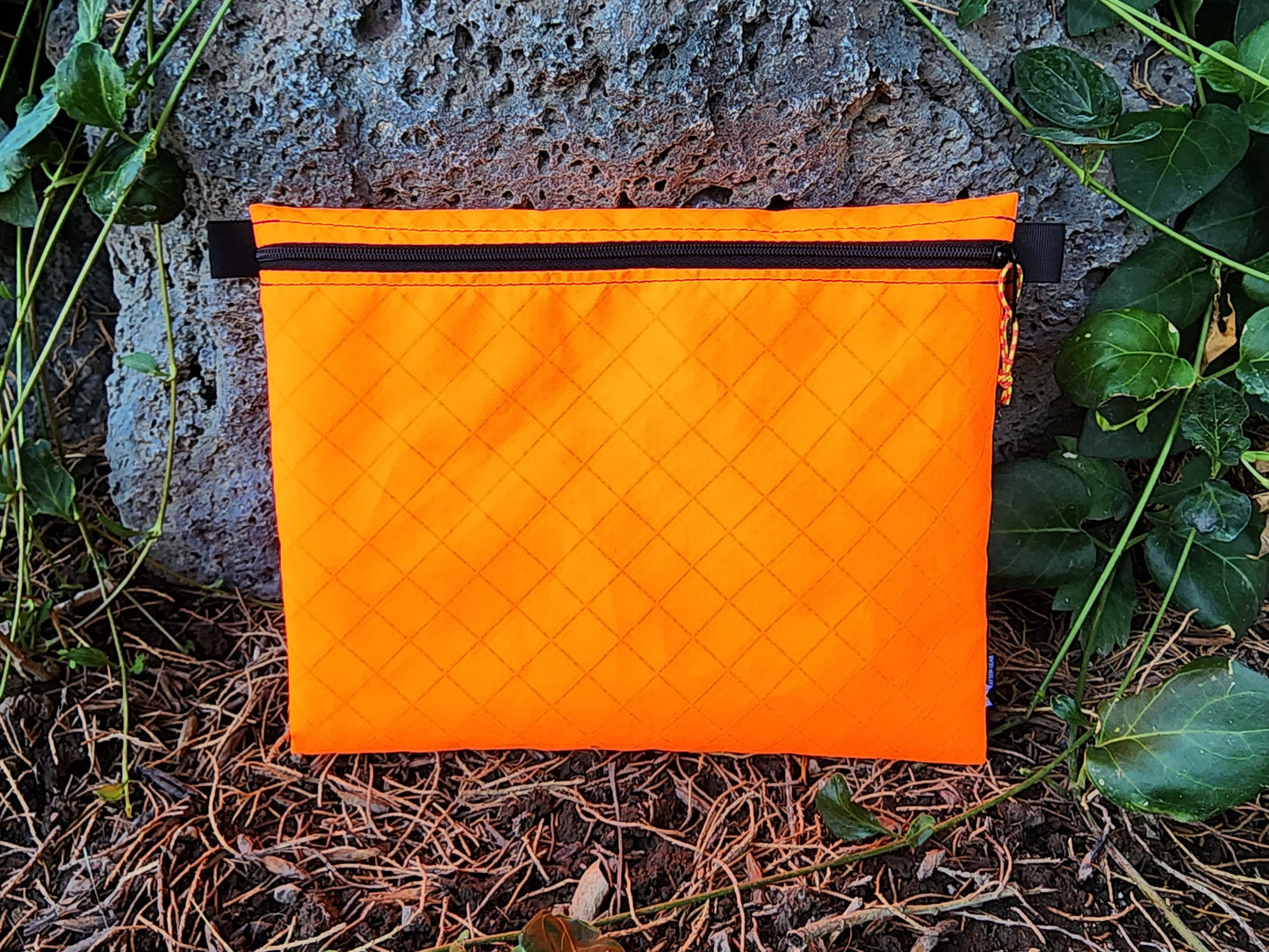 Flat Zipper Pouch made from ECOPAK EPX200 and EPLX200