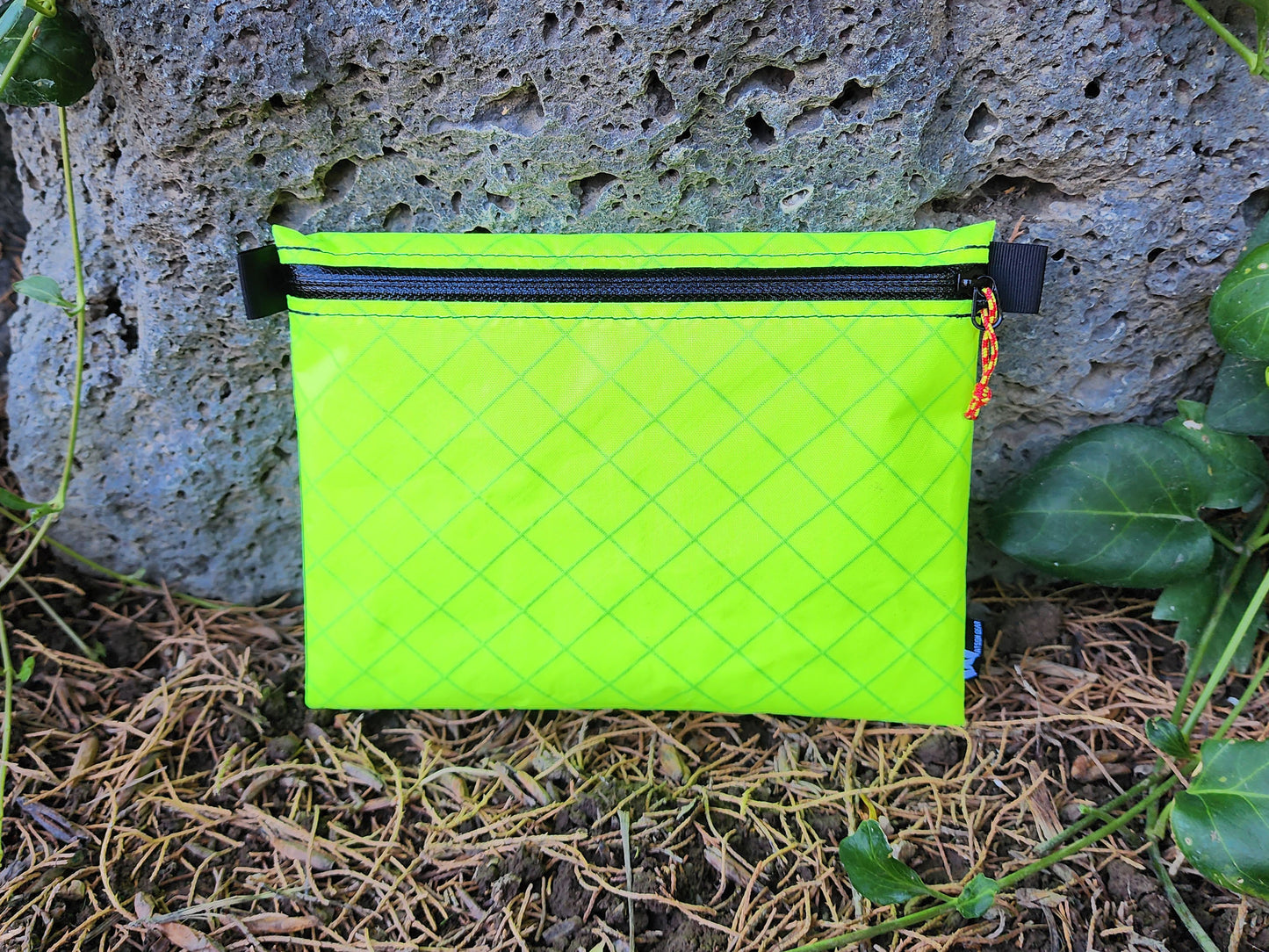 Flat Zipper Pouch made from ECOPAK EPX200 and EPLX200